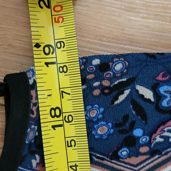 Monteau Large size, lightweight summer top. - Picture 6 of 8